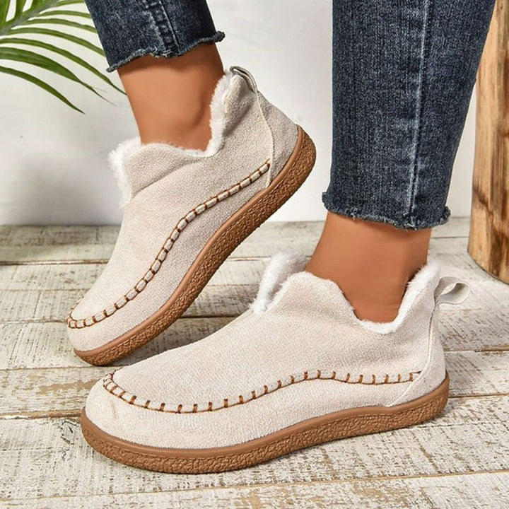 Women's Plush-Lined Slip-On Suede Moccasin Loafers - White
