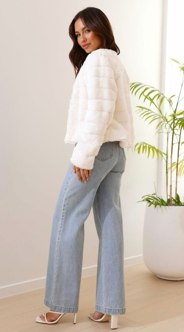 Women's Quilted Faux Fur Open-Front Cropped Evening Jacket