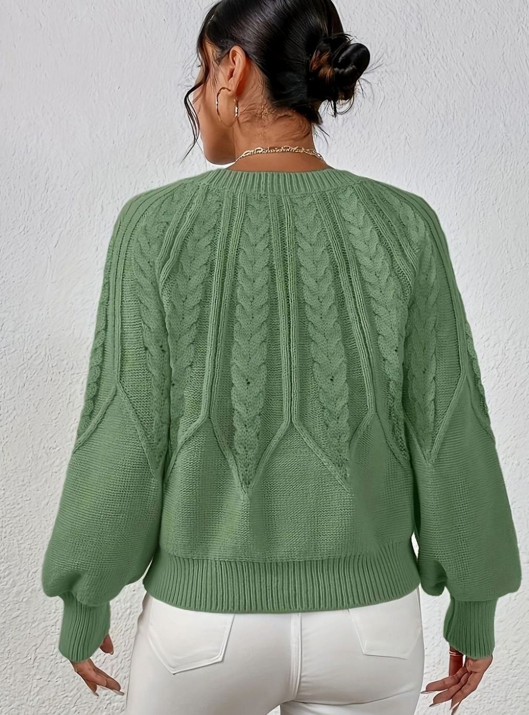 Women's Relaxed Cable-Knit Lantern-Sleeve Sweater