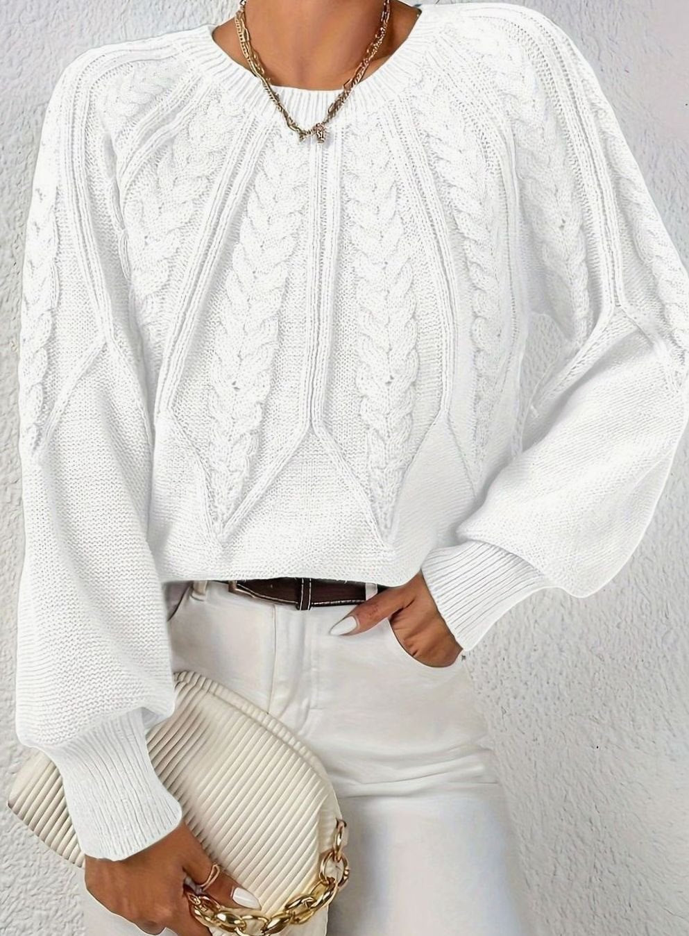 Women's Relaxed Cable-Knit Lantern-Sleeve Sweater