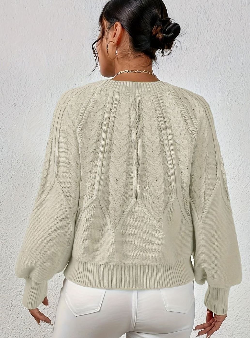Women's Relaxed Cable-Knit Lantern-Sleeve Sweater