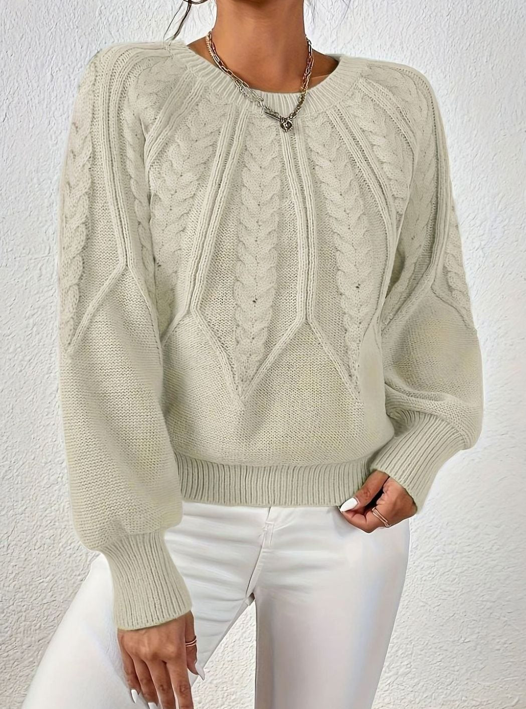 Women's Relaxed Cable-Knit Lantern-Sleeve Sweater