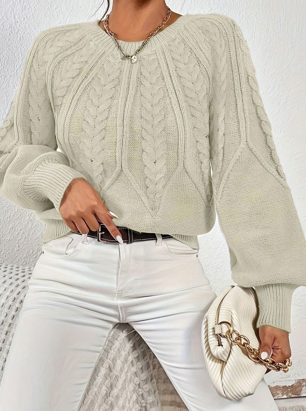 Women's Relaxed Cable-Knit Lantern-Sleeve Sweater