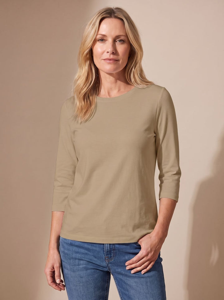 Women's Relaxed-Fit Crew-Neck 3/4 Sleeve Casual Top