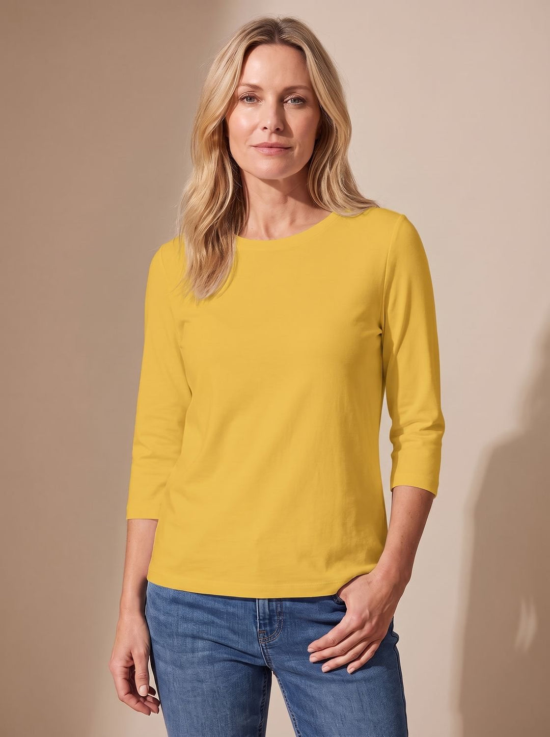 Women's Relaxed-Fit Crew-Neck 3/4 Sleeve Casual Top - Yellow