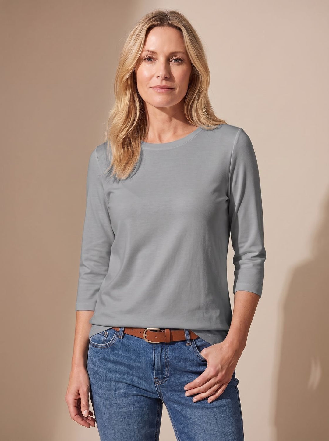 Women's Relaxed-Fit Crew-Neck 3/4 Sleeve Casual Top - Gray