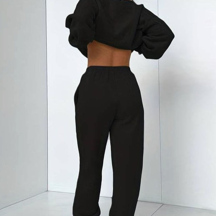 Women's Relaxed-Fit Matching Sweatshirt Jogger Set
