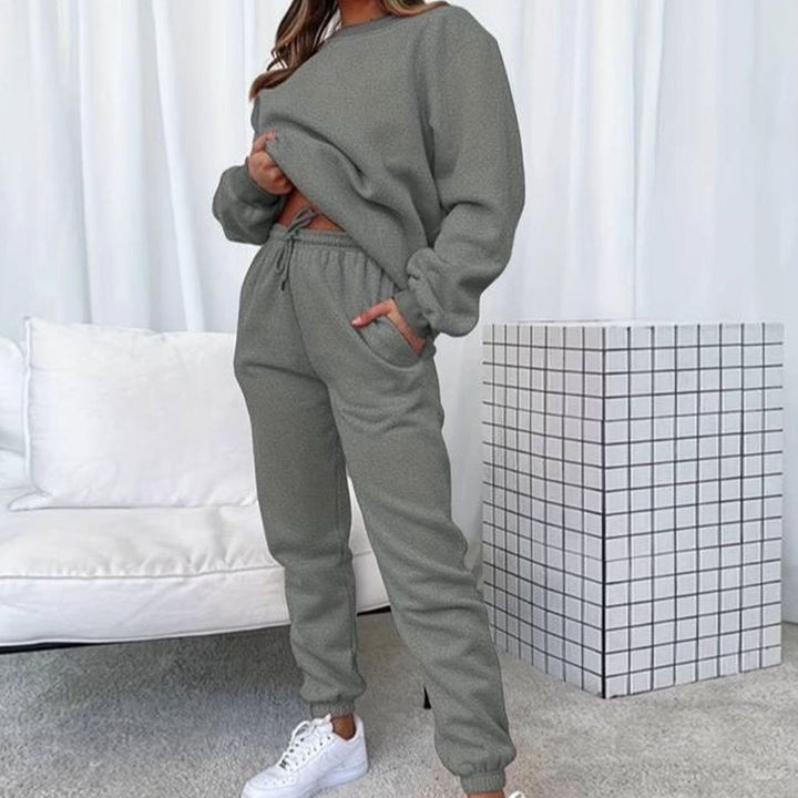 Women's Relaxed-Fit Matching Sweatshirt Jogger Set - Grey