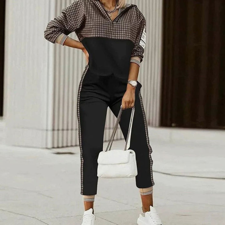 Women's Relaxed Fit Quarter-Zip Two-Piece Tracksuit Set - Black