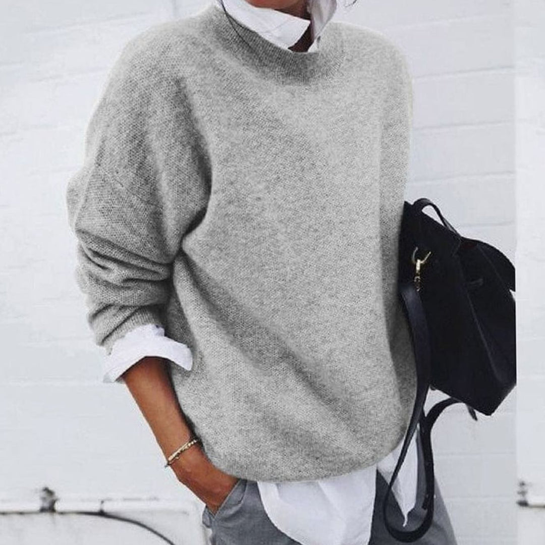 Women's Relaxed-Fit Round-Neck Knit Pullover Sweater - Grey