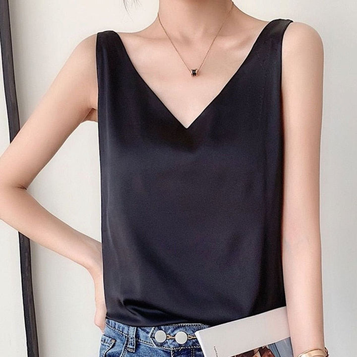 Women's Relaxed-Fit V-Neck Draped Satin Tank Top - Black