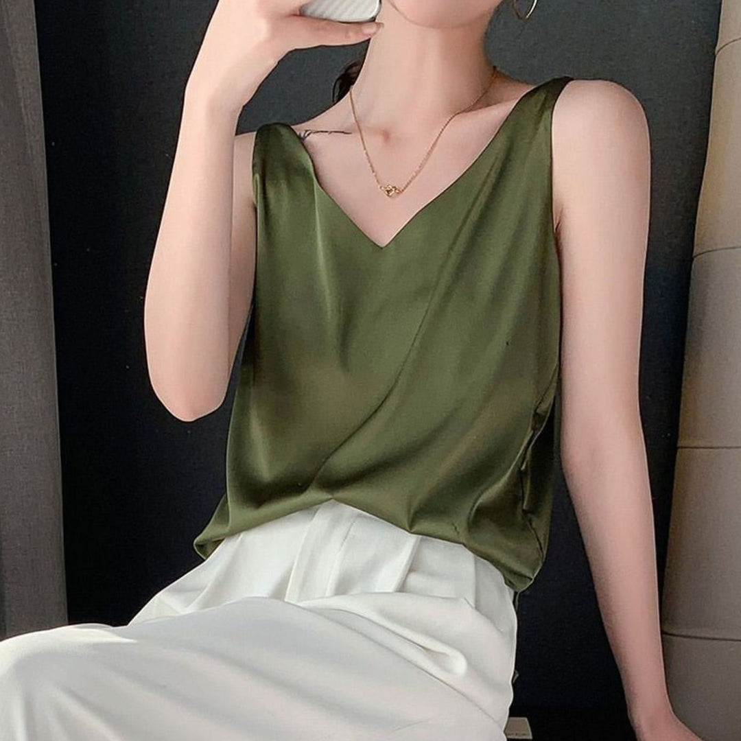 Women's Relaxed-Fit V-Neck Draped Satin Tank Top - Army Green