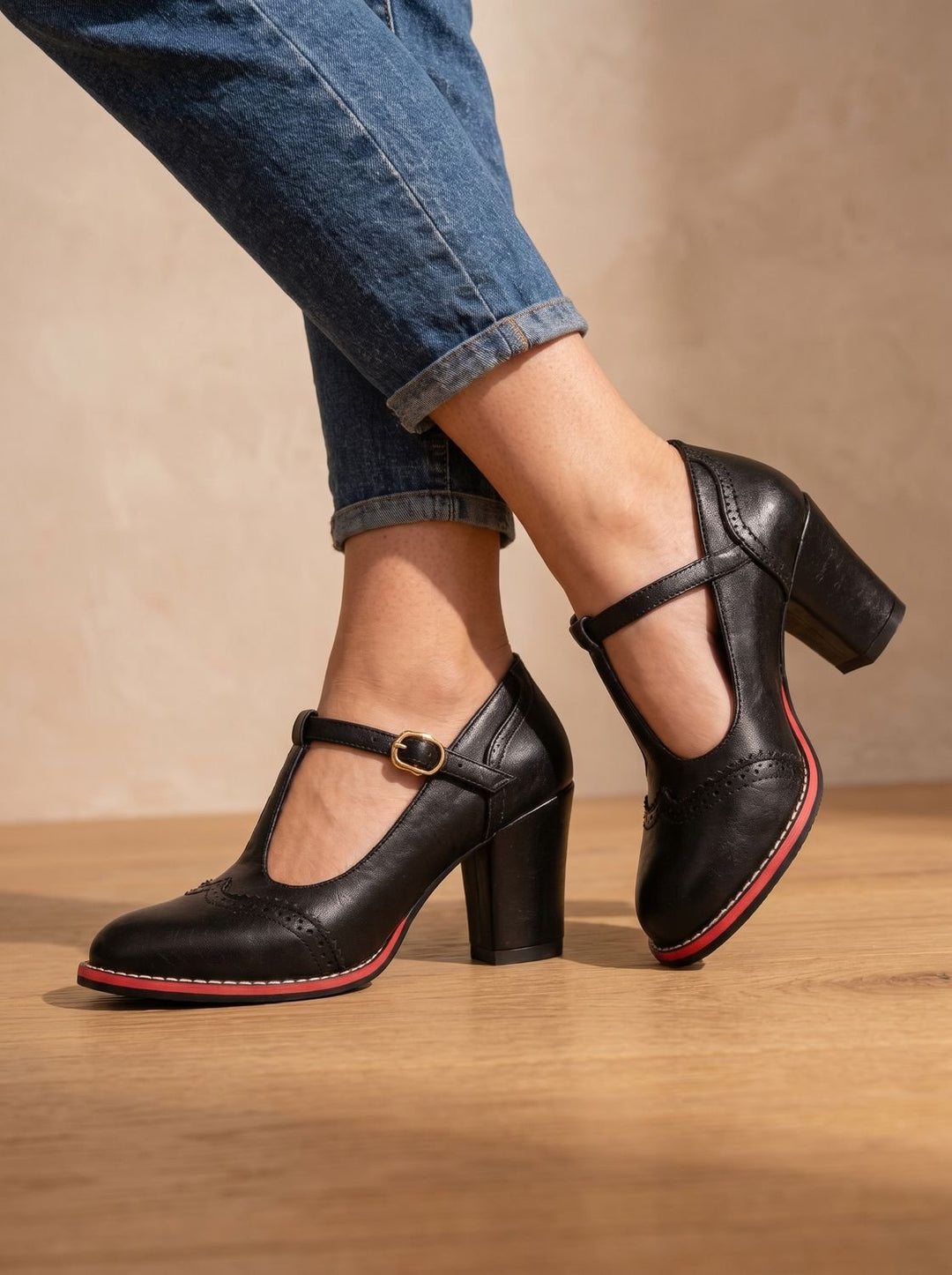 Women's Retro Brogue T-Bar Block Heel Pumps Gold Buckle, Black - Black