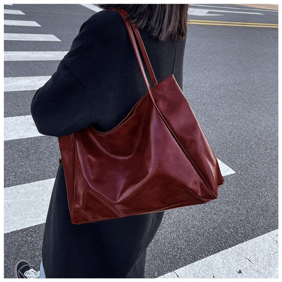 Women's Retro Large-Capacity PU Leather Shoulder Tote Bag