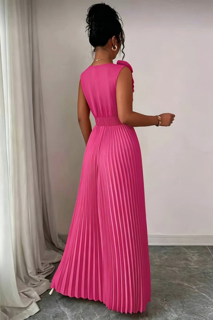 Women's Sleeveless Pleated A-Line Floral Applique Evening Gown