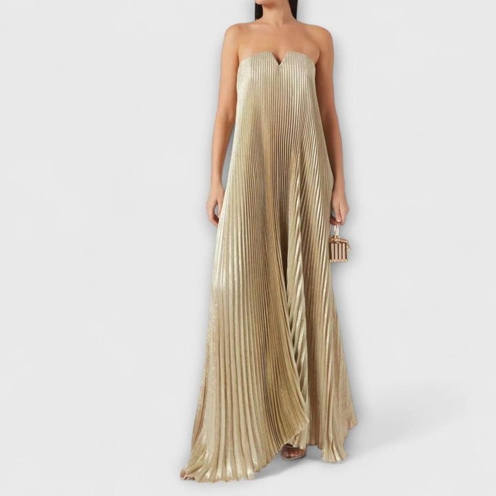 Women's Strapless Pleated Metallic Sweetheart Maxi Dress - Gold