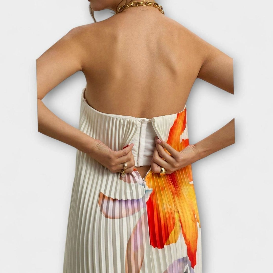 Women's Strapless Pleated Metallic Sweetheart Maxi Dress