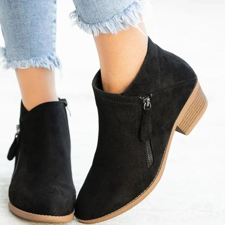 Women's Suede Low-Heel Zip Ankle Boots - Black