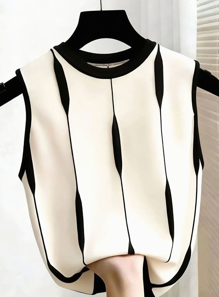 Women's V-Neck Short-Sleeve Contrast Trim Knit Sweater