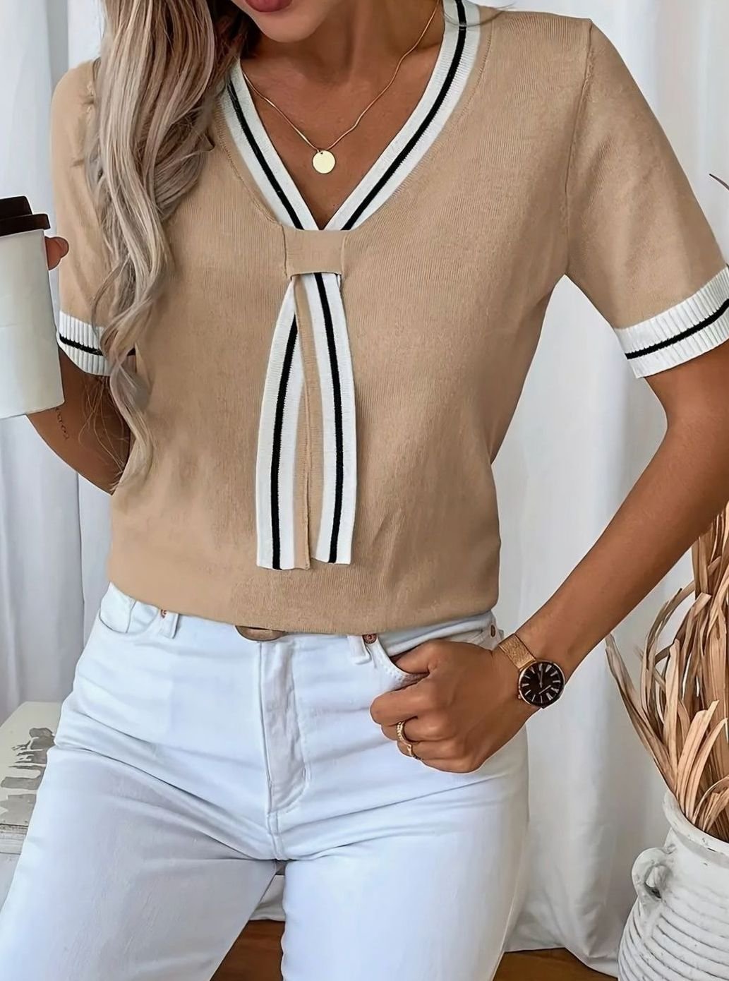 Women's V-Neck Short-Sleeve Contrast Trim Knit Sweater - Khaki