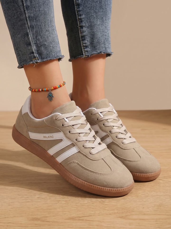 Women's Wide Toe Box Orthopedic Lace-Up Sneakers